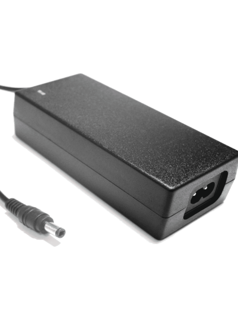 SAXXON--SAXXON PSU1204D - Fuente de poder regulada de 12 Vcc 4.1 Amperes/ Con Cable de 1.2 Metros/ Para Usos Multiples: Sistemas de CCTV, Acceso, ETC/ Certificacion UL/-